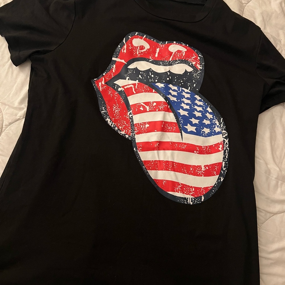 Black T-Shirt with American Flag Tongue Graphic